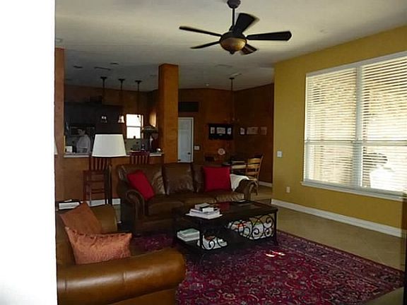 5th image of 7515 Seawood Dr