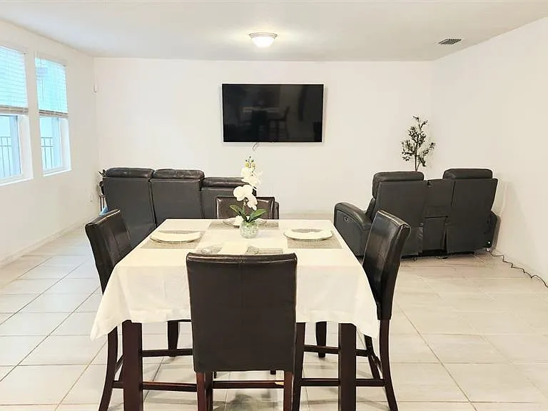 5190 Minneola Ln — Photo 3