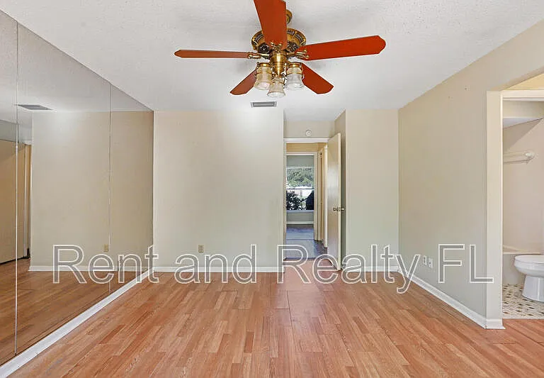 4504 Stonehenge Rd — Photo 6