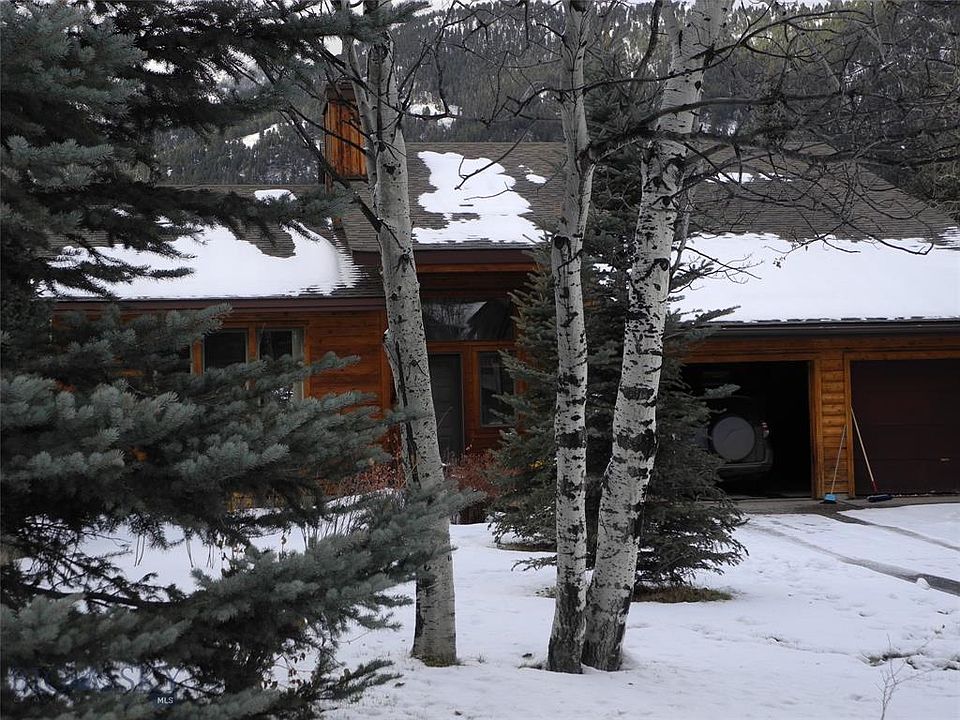 2nd image of 2385 Curley Bear Rd