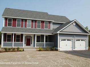 149 Lantern Dr, Sandown, NH 03873