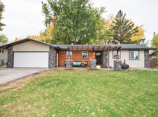 2617 Fairway Dr, Moorhead, MN 56560
