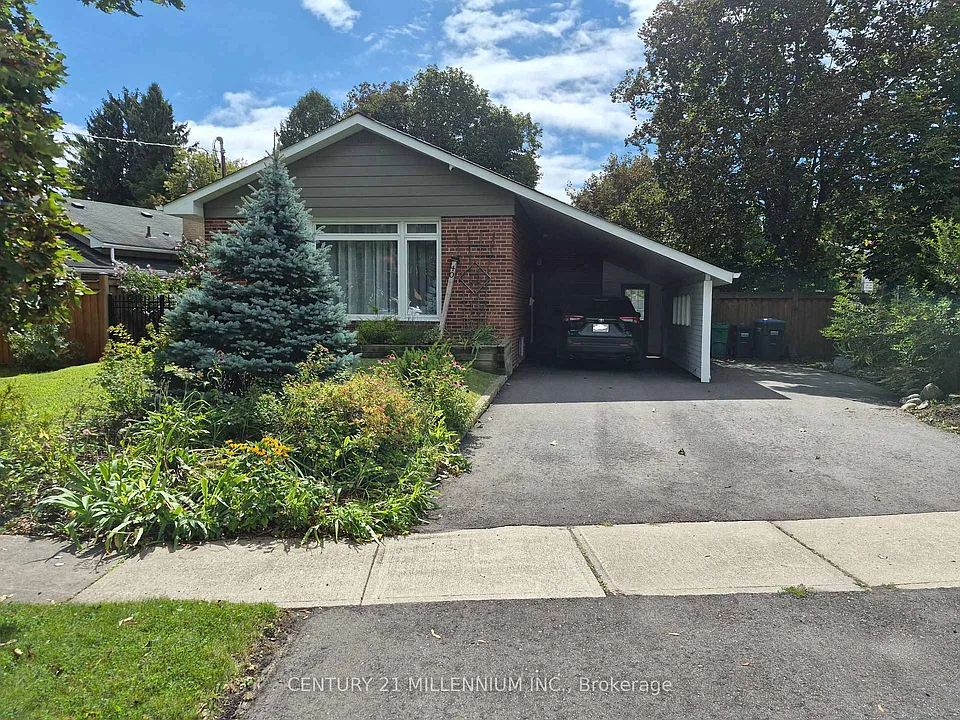 40 Meadowland Dr