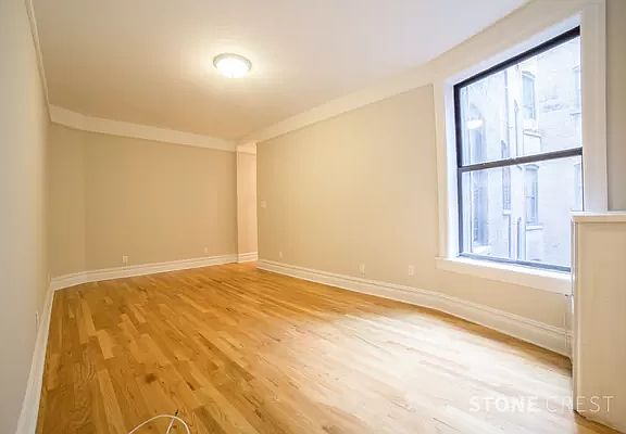 3rd image of 515 W 122nd St #35R