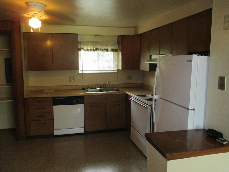 2nd image of 1029 Binns Blvd APT D
