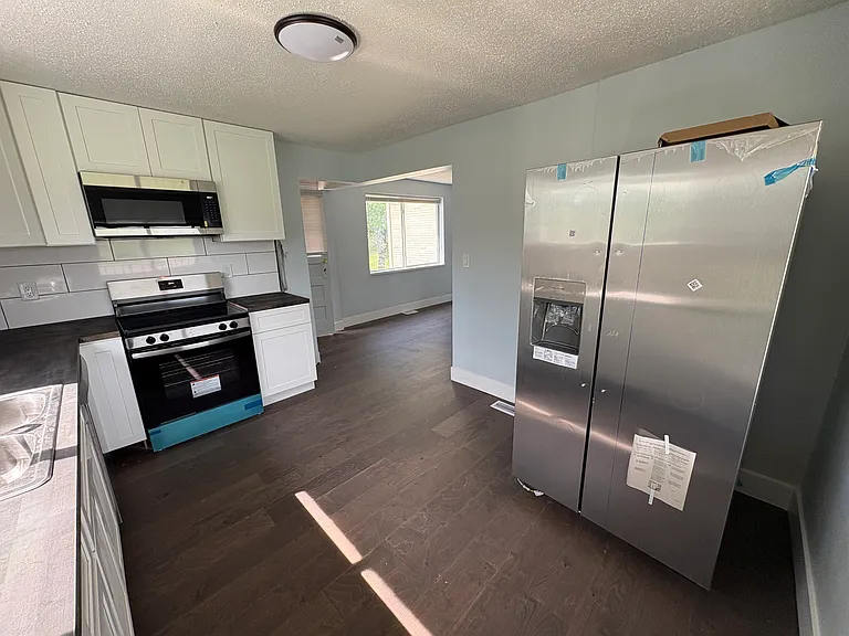 1567 Harvest Ave — Photo 14
