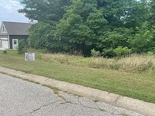 1st image of 0 Parkside Dr