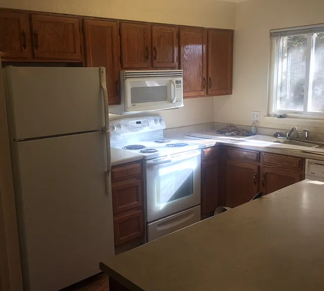 1639 S Ivory Cir #A — Photo 4