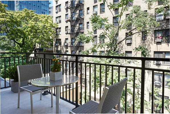 Rented by OGI Management | media 14