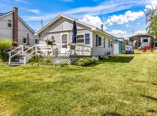 104 Flora Ave, Houghton Lake, MI 48629