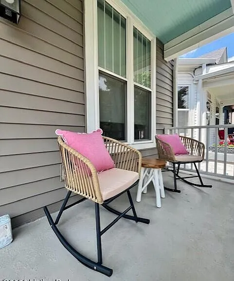 1937 Bonnycastle Ave — Photo 3