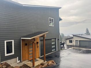 79 NW Lasher St, Stevenson, WA 98648