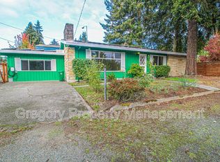 12353 8th Ave NE, Seattle, WA 98125