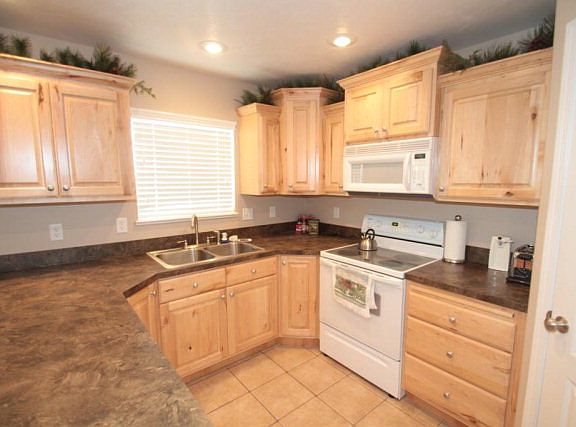 5th image of 5244 S Treyden Dr