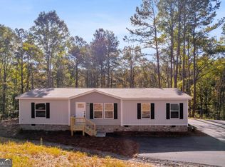 946 Essic Rd, Ball Ground, GA 30107