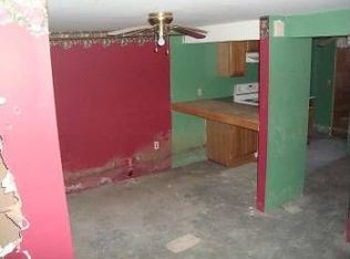 8 Sunset Dr, Sturbridge, MA 01566