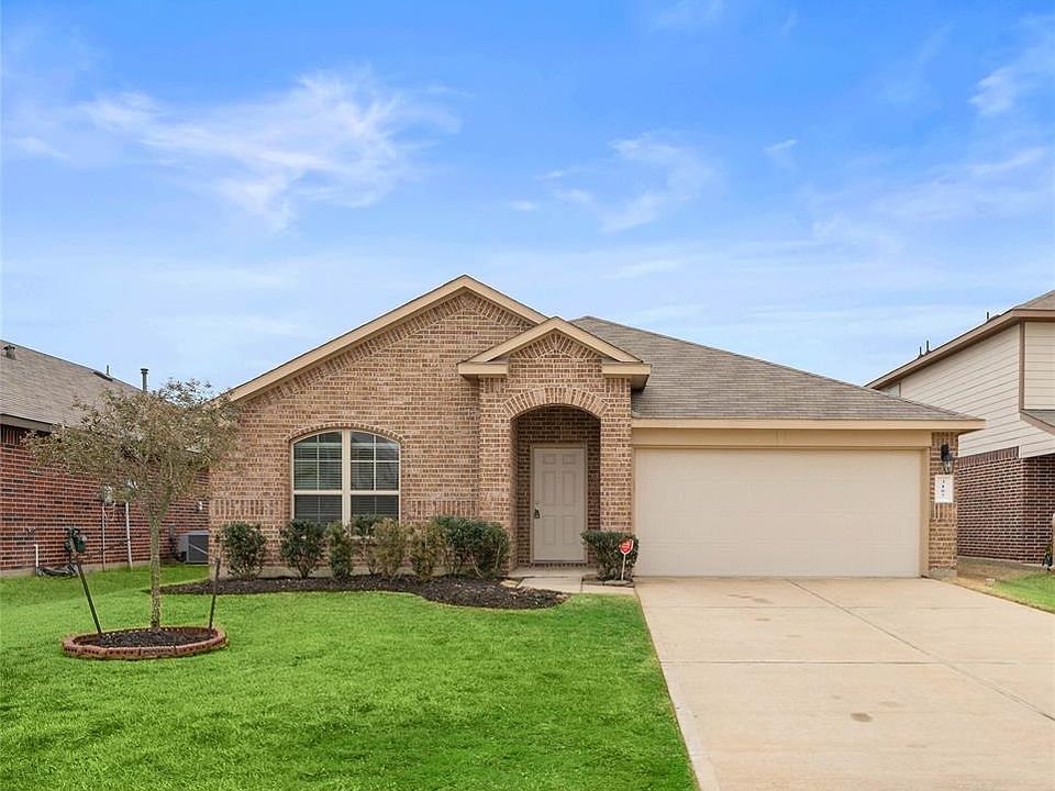 1st image of 3107 McDonough Way