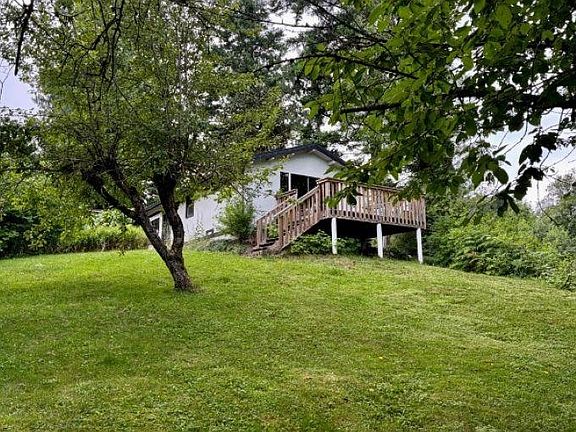 4th image of 37318 Ward Rd