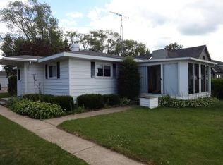 8226 Oscar Ln, Winneconne, WI 54986