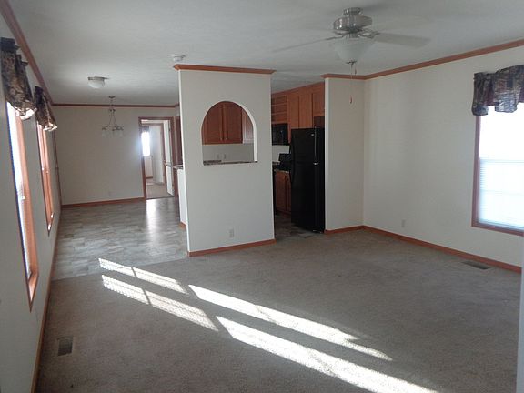 5th image of 7040 Shawnee Dr #301