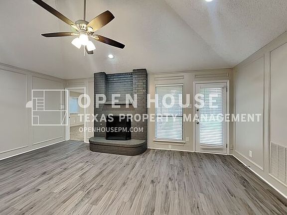 3rd image of 1605 Steenson Dr