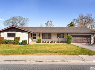 1680 Hunter Lake Dr, Reno, NV 89509