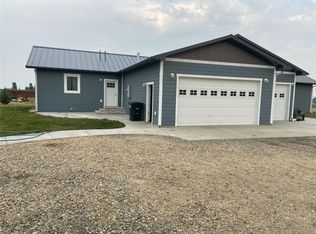 14 Bus Ln, Laurel, MT 59044
