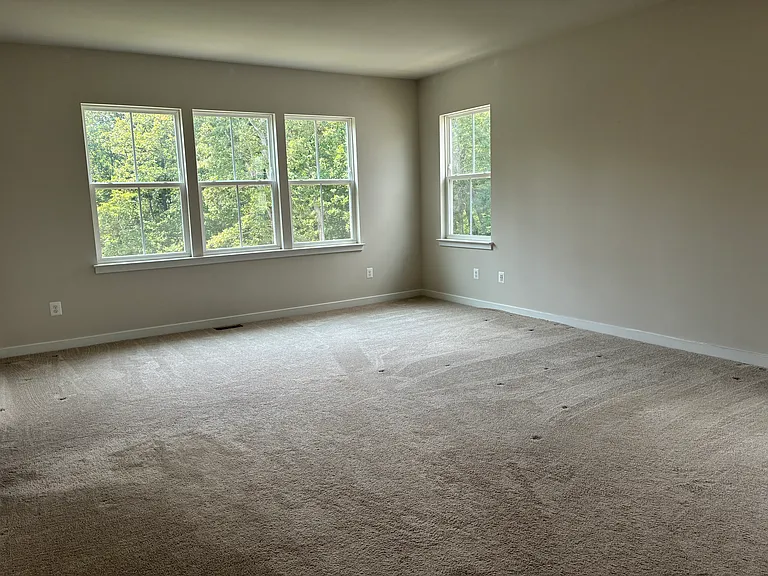 2062 Whithorn Hl — Photo 54