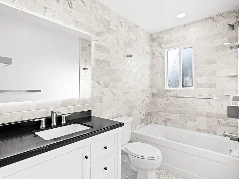 26 W Girard Ave E — Photo 9