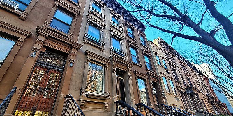 1st image of 152 W 132nd St #3