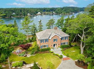 12 Bear End Rd, Boothbay Harbor, ME 04538