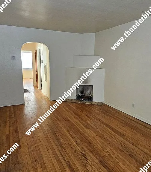 301 Yale Blvd NE #PG3000412 — Photo 3