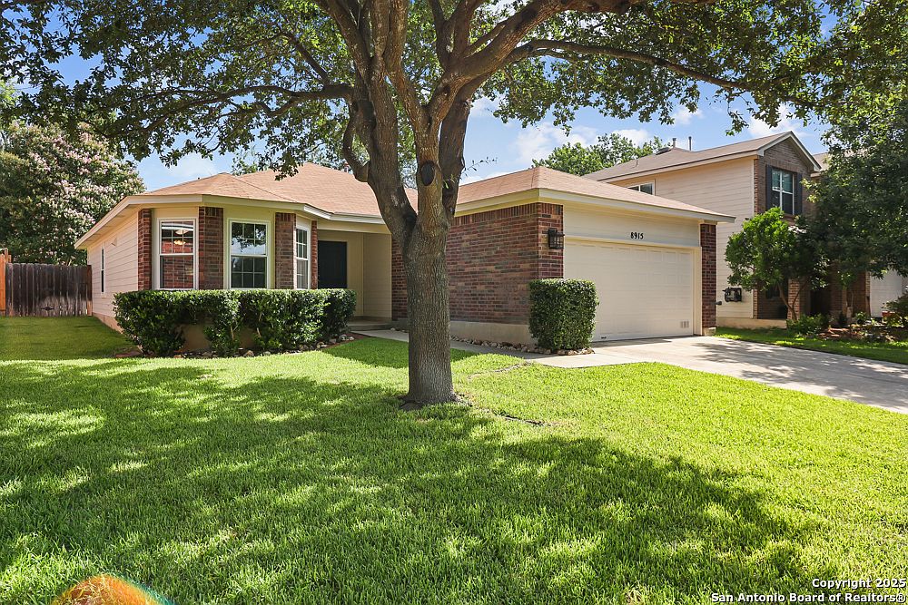 8915 Burgandy, San Antonio, TX 78240 | Zillow