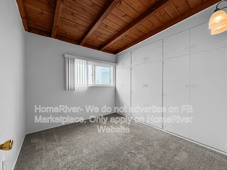 3516 Ocean Dr — Photo 11
