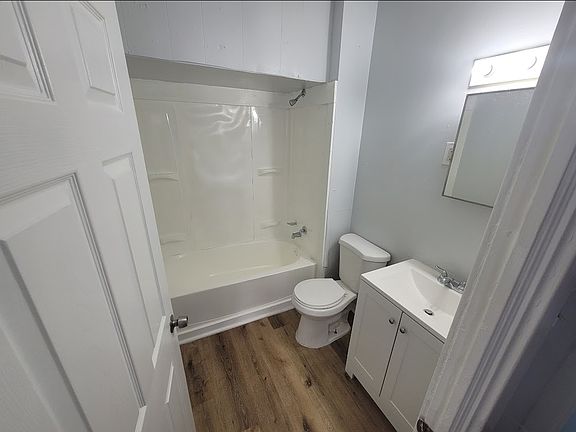 4th image of 14205 Idarose Ave #2