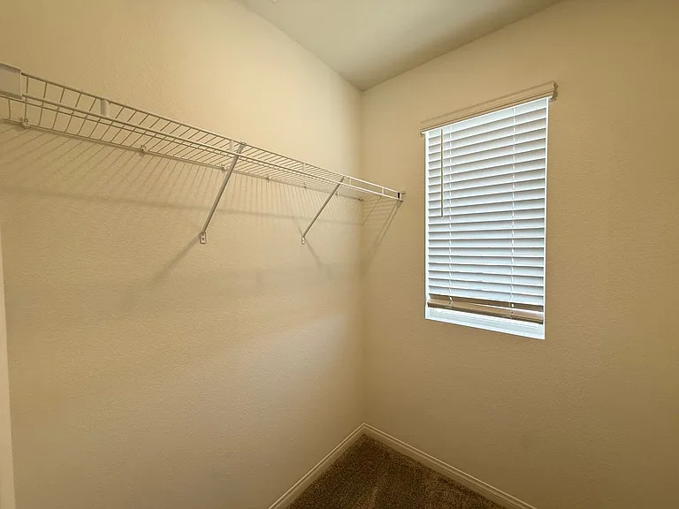 3045 Foxtail Hollow Ave — Photo 23