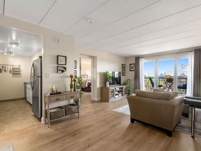 50 Boatswains Way APT 413, Chelsea, MA, 02150