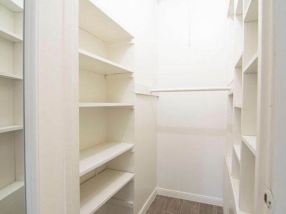 3rd image of 8931 Gaylord Dr