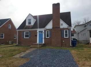 16 W 5th St, Front Royal, VA 22630