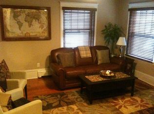 1937 NW Johnson St APT 4, Portland, OR 97209