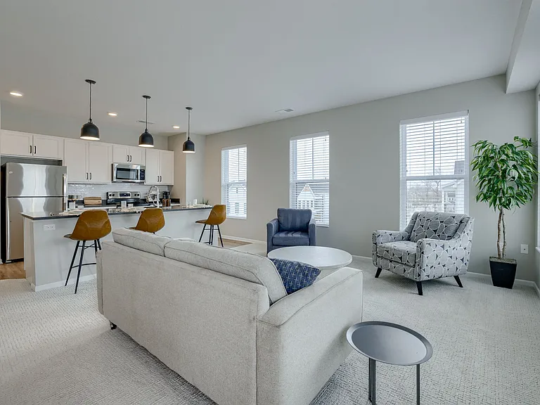 Leona - 2 Bed / 2 Bath - 1,291 Sq.Ft.