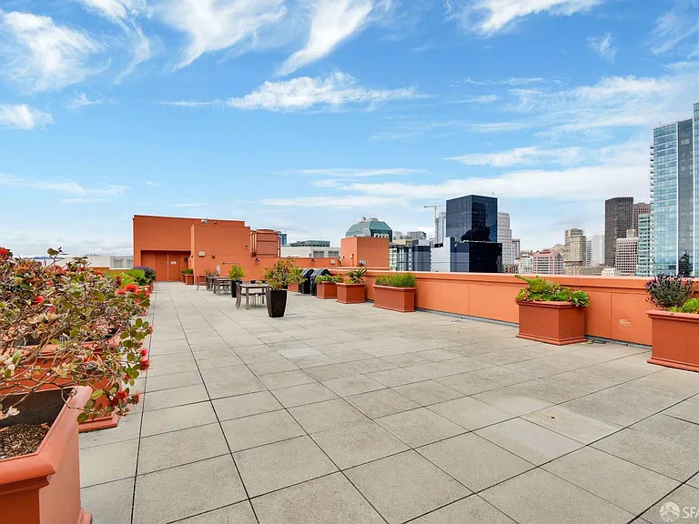50 Lansing St #305 — Photo 18