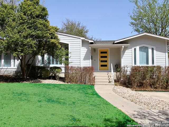1st image of 251 E Elmview Pl