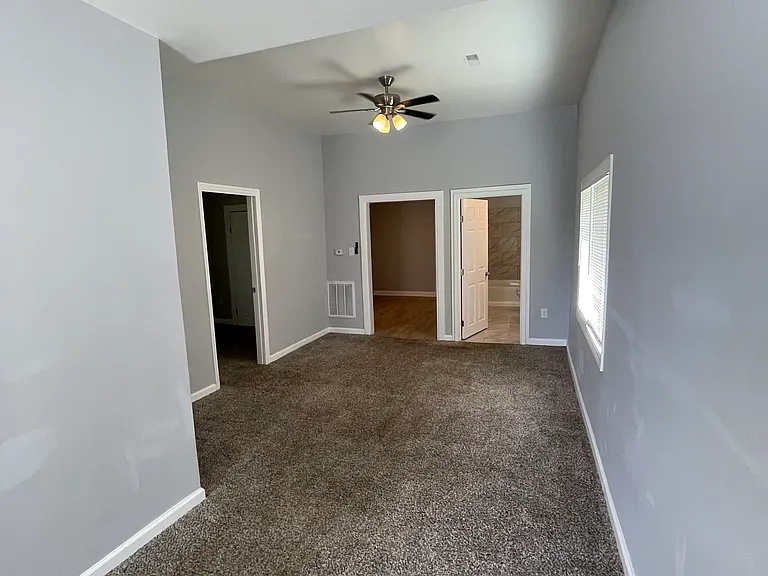 2023 Montgall Ave — Photo 3