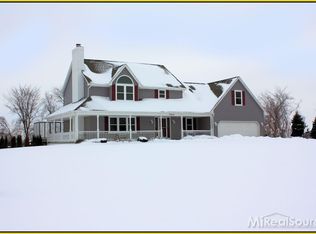 76412 S Mary Grace Ct, Bruce Township, MI 48065