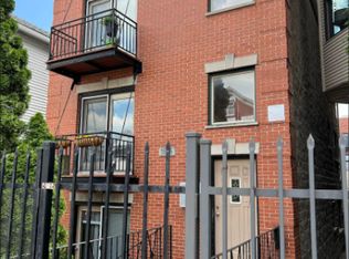 1525 W Augusta Blvd #3, Chicago, IL 60642