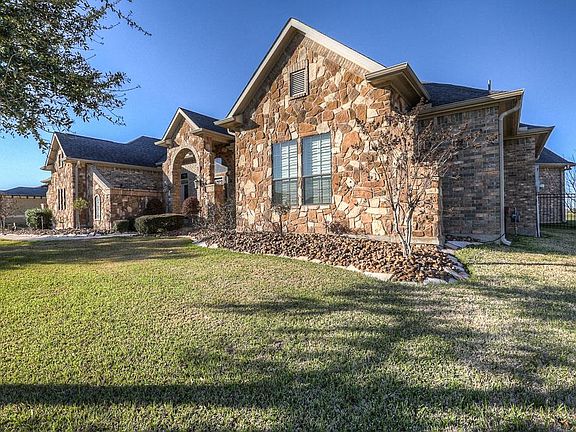2nd image of 3811 Tierra Amarilla Ln
