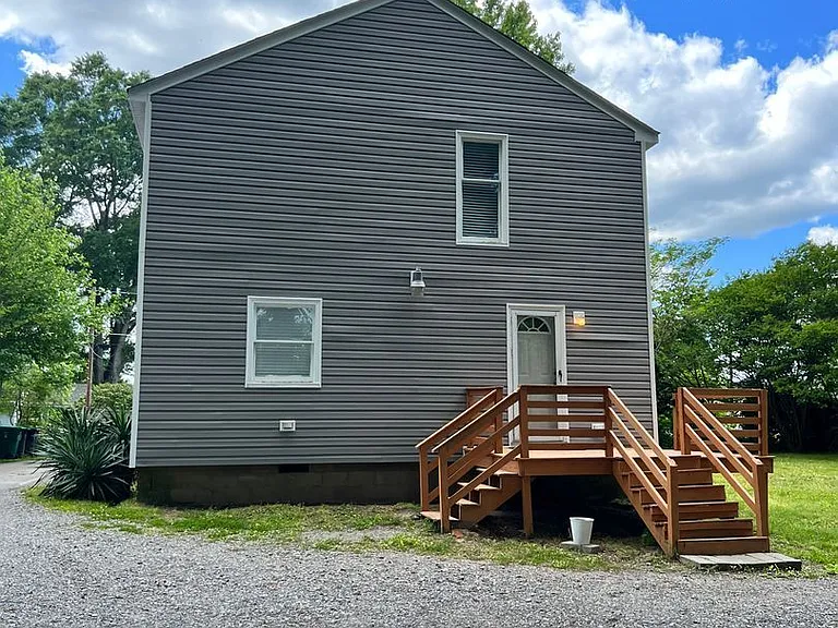 913 Hamilton Ave #B — Photo 1