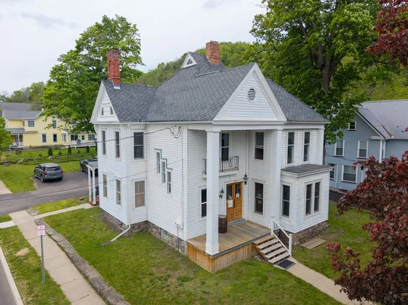 51 Main St, Hammondsport, NY 14840