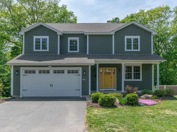 202 N Main St, Florence, MA 01062